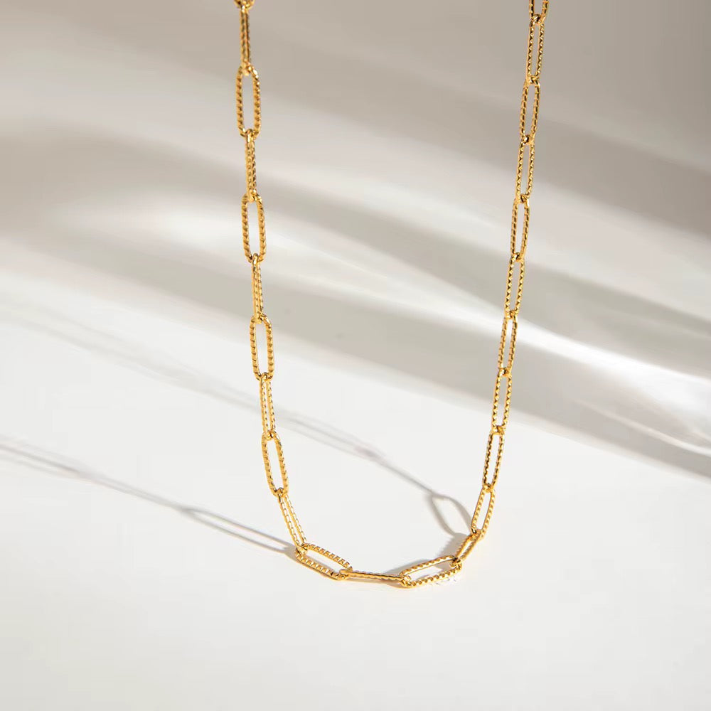 Linked Luxe
