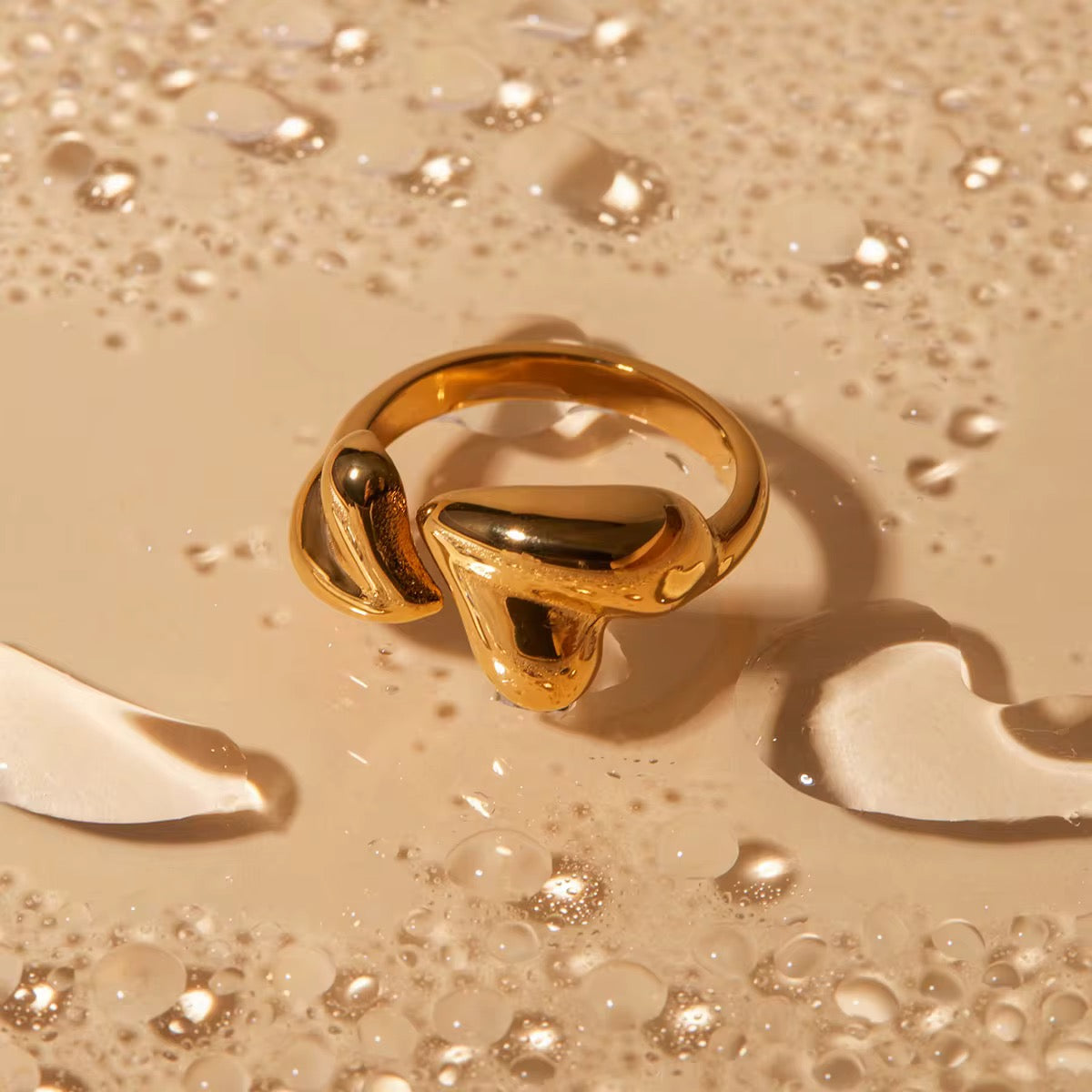 Double Heart Ring