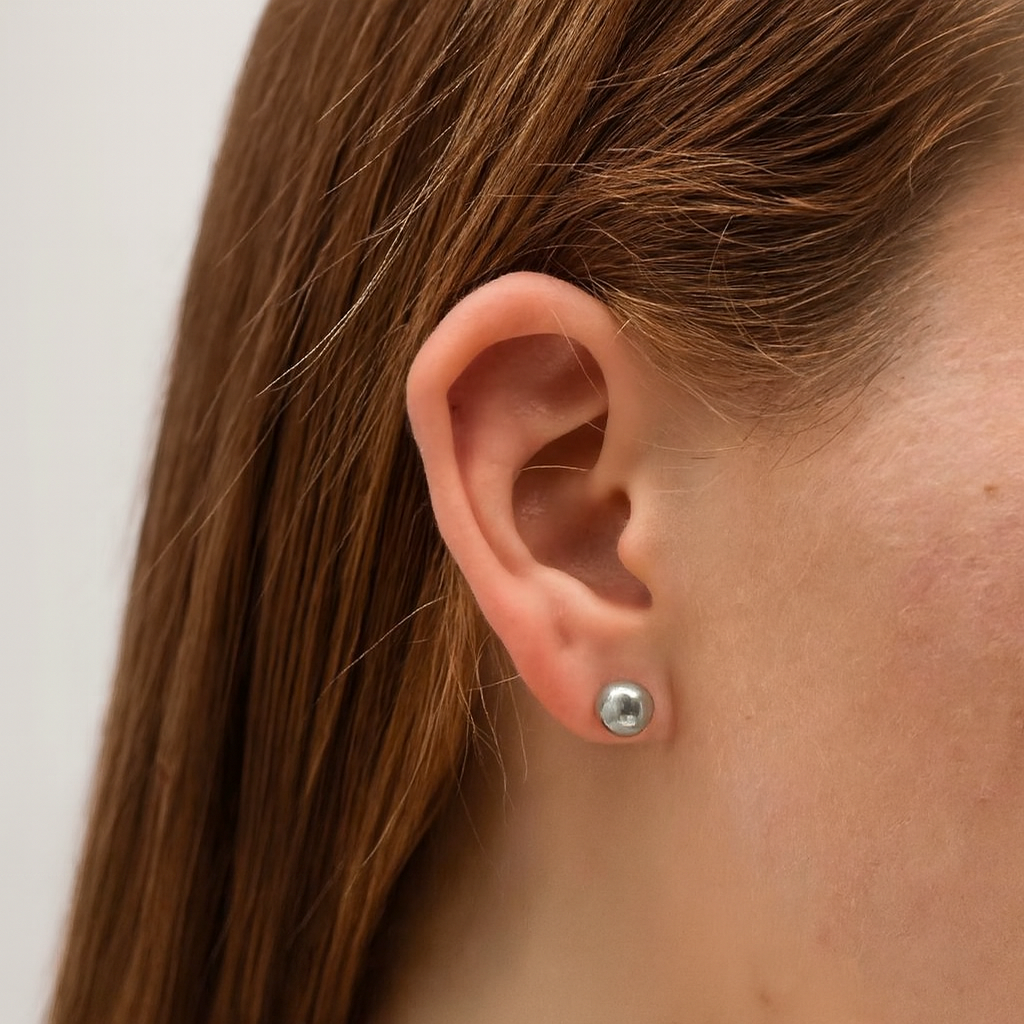 The Teresa Studs