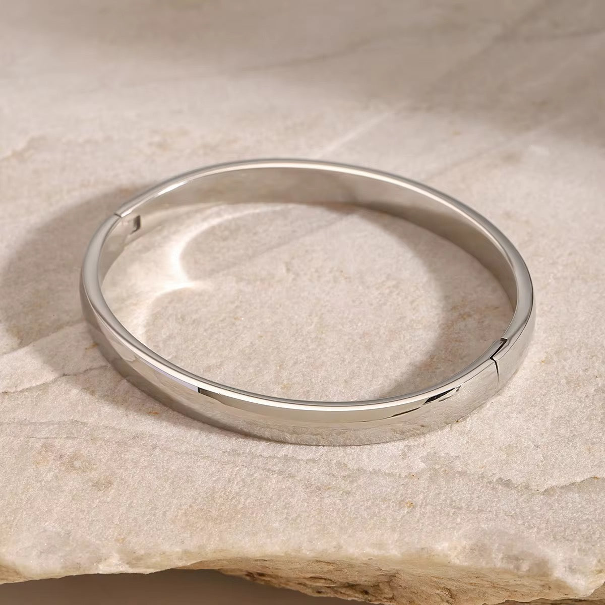 Classic Bangle - Silver