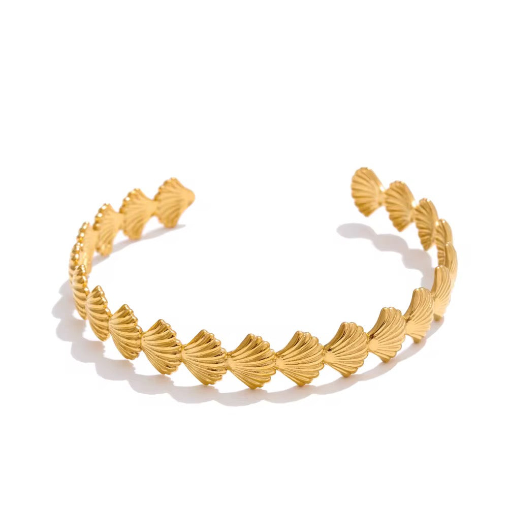 Island Girl Cuff