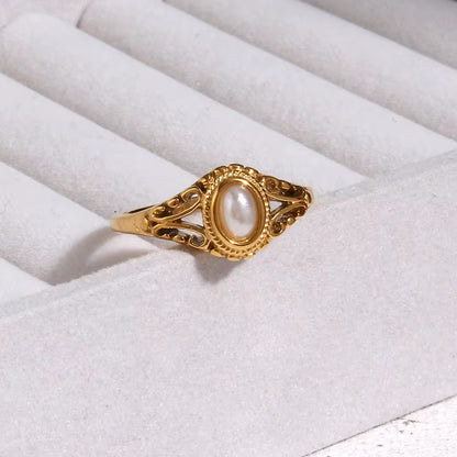 Duchess Ring