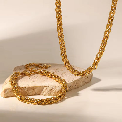 Essential Twist Set