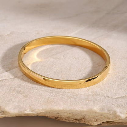 Classic Bangle - Gold