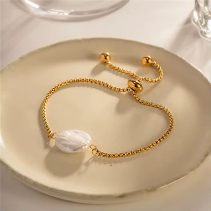 Pearl Drift Bracelet