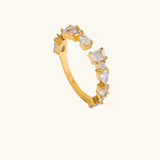 Amara Ring