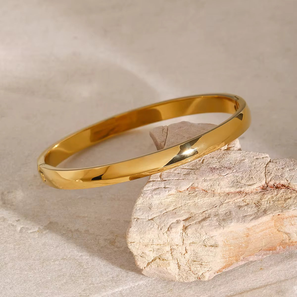 Classic Bangle - Gold