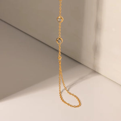 Stella Hand Chain