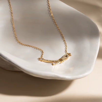 Hazel Knot Necklace