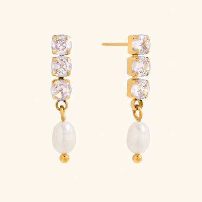 Aria Pearl Drop Earring