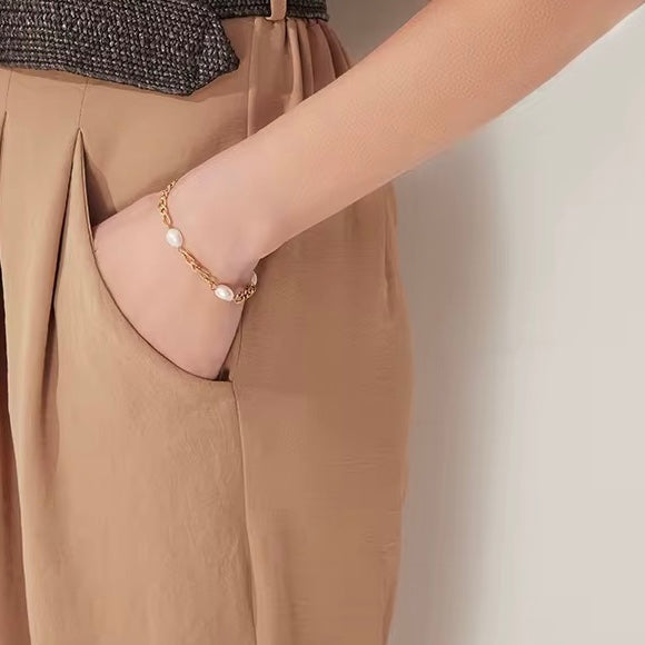 Palm Coast Pearl Bracelet