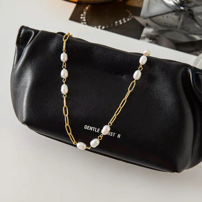 Stella Pearl Necklace