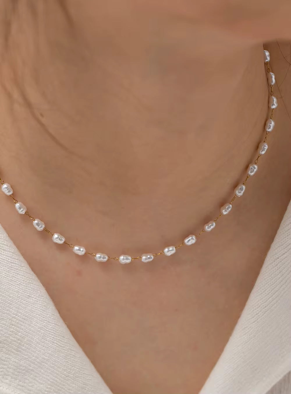 Pearl Choker