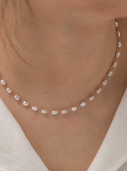 Pearl Choker