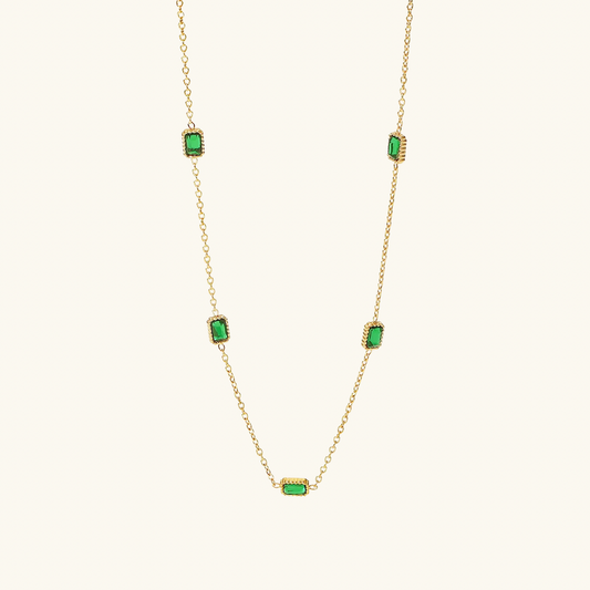Mila Necklace
