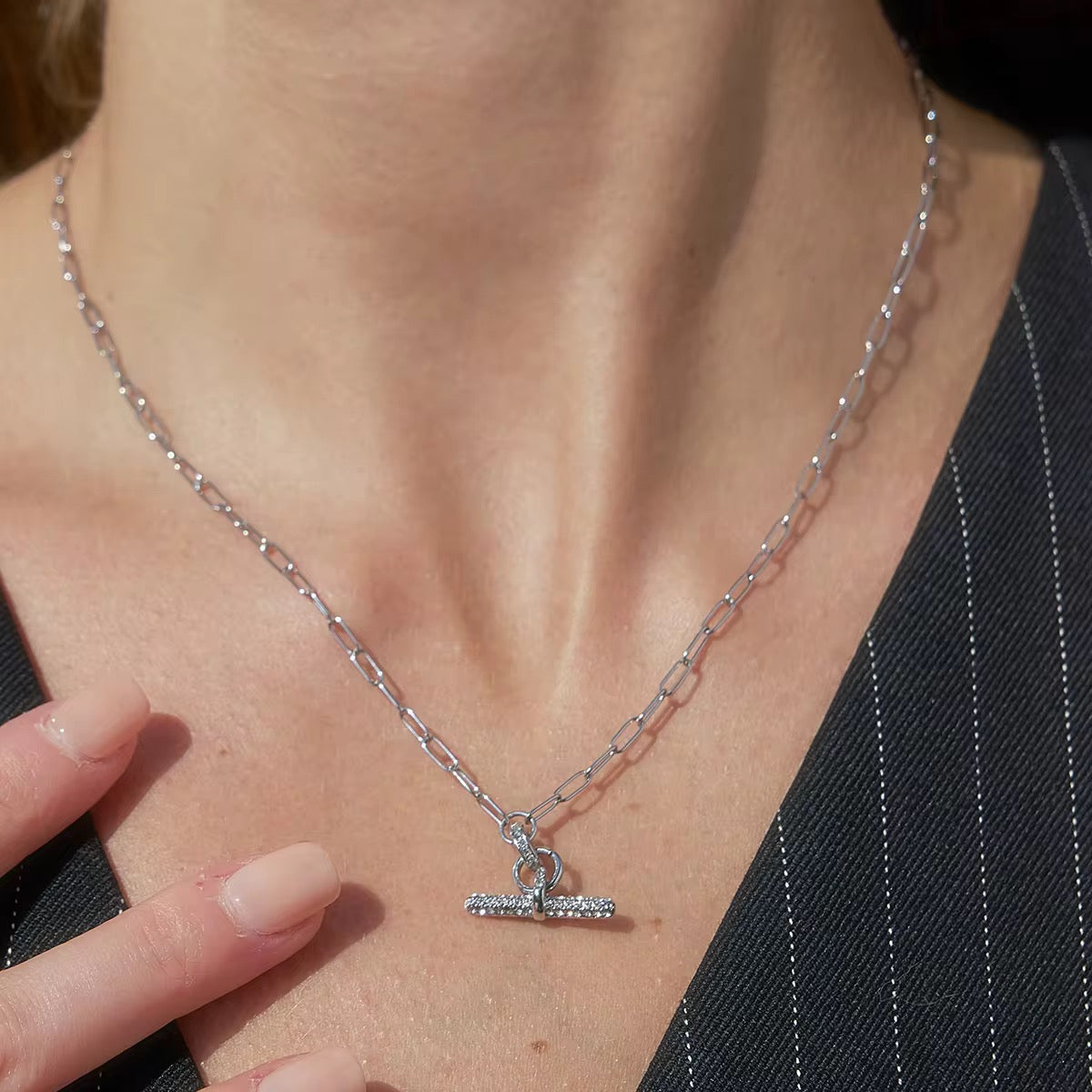 Avi Toggle Necklace