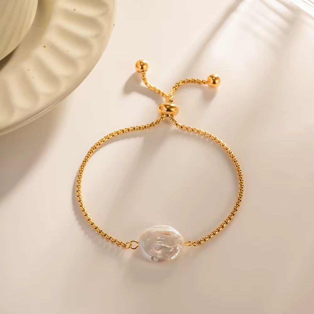 Pearl Drift Bracelet
