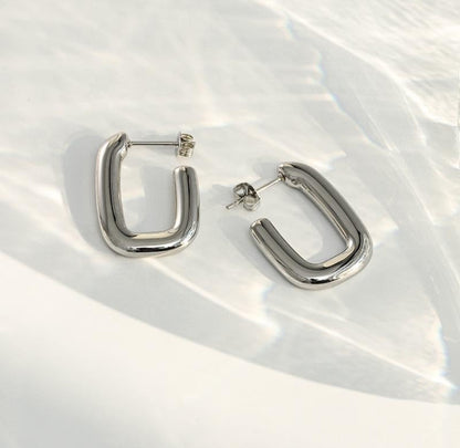 Bridget Hoops