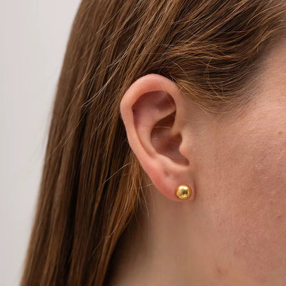 The Teresa Studs