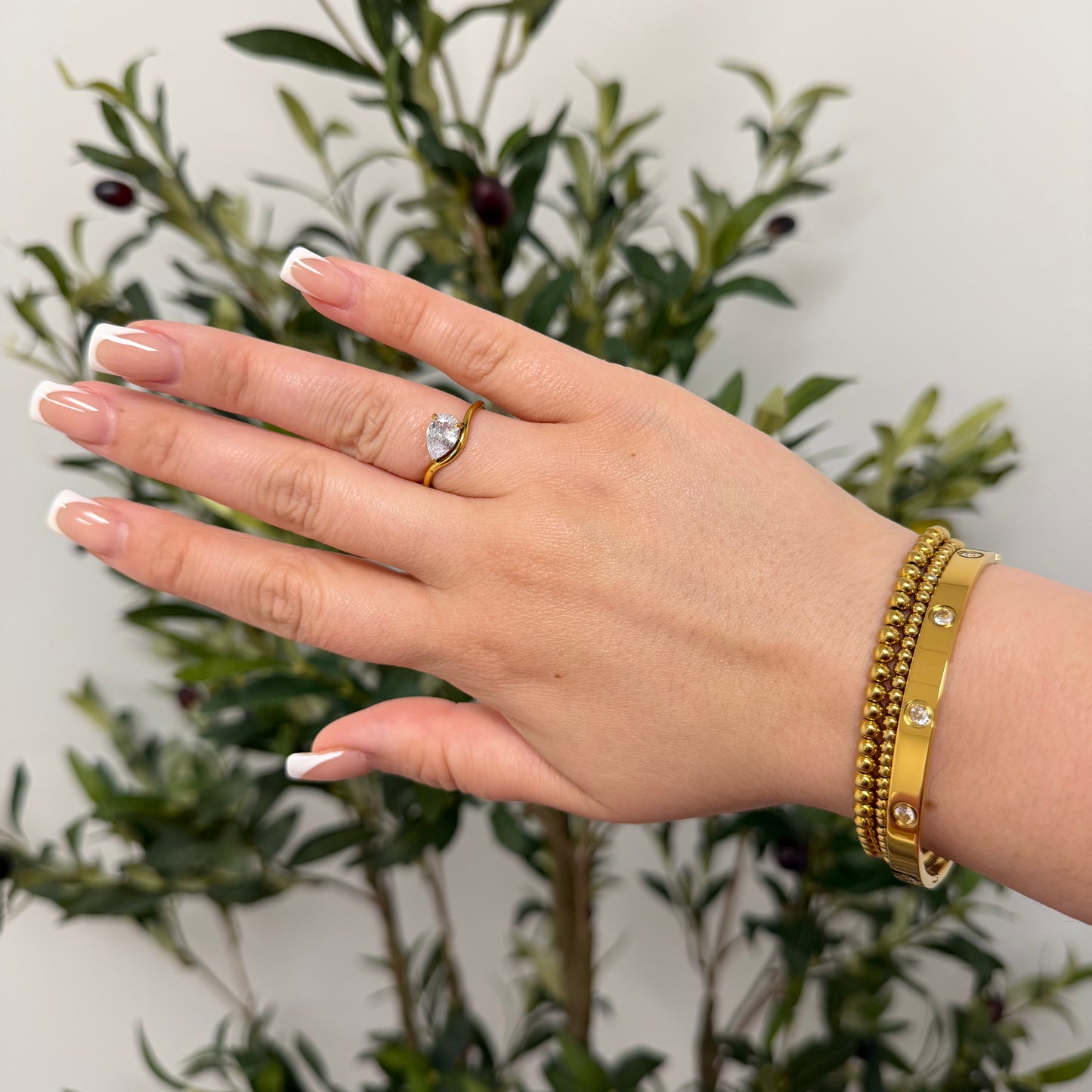 Nova Essential Everyday Bangle