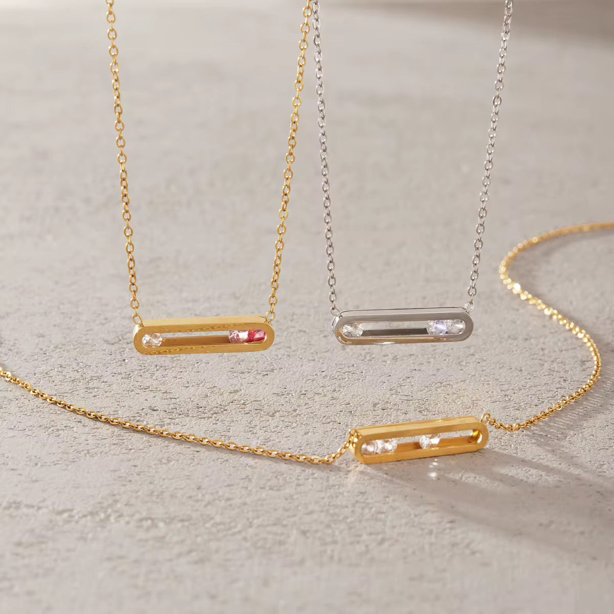 The Bar Necklace